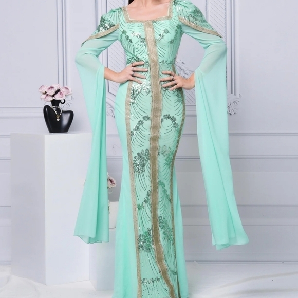 Mint Square Neck, Contrast Sequined, Split Thigh, Long Sleeved,  Mermaid Gown - Picture 6 of 16